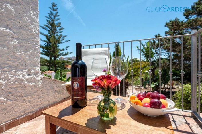 Image No.18-4 Bed House for sale