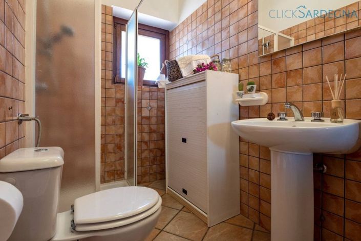 Image No.26-4 Bed House for sale