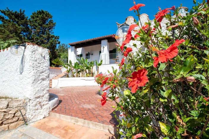 Image No.9-4 Bed House for sale