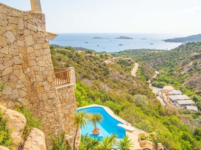 Image No.11-7 Bed House for sale