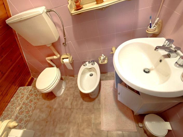 Image No.10-Maison de 3 chambres à vendre à Vagli Sotto