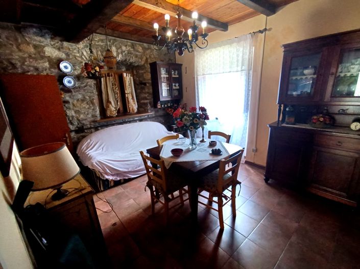 Image No.8-Maison de 3 chambres à vendre à Vagli Sotto