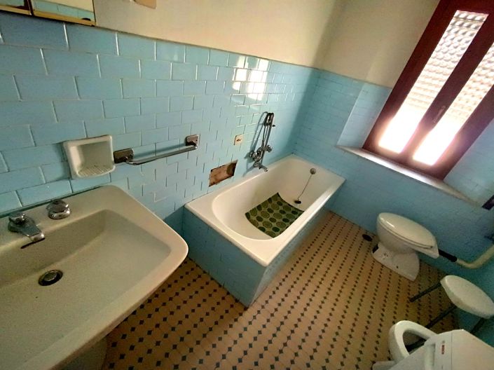 Image No.17-Maison de 4 chambres à vendre à Vagli Sotto