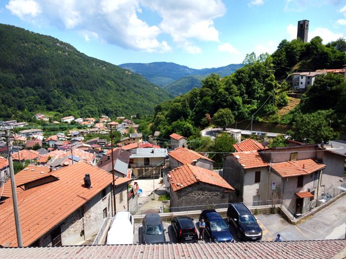 Image No.6-Maison de 4 chambres à vendre à Vagli Sotto