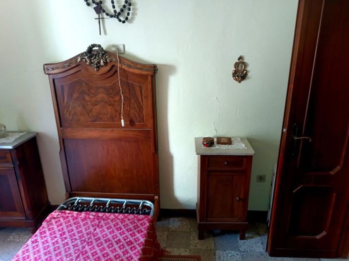 Image No.25-3 Bed House for sale