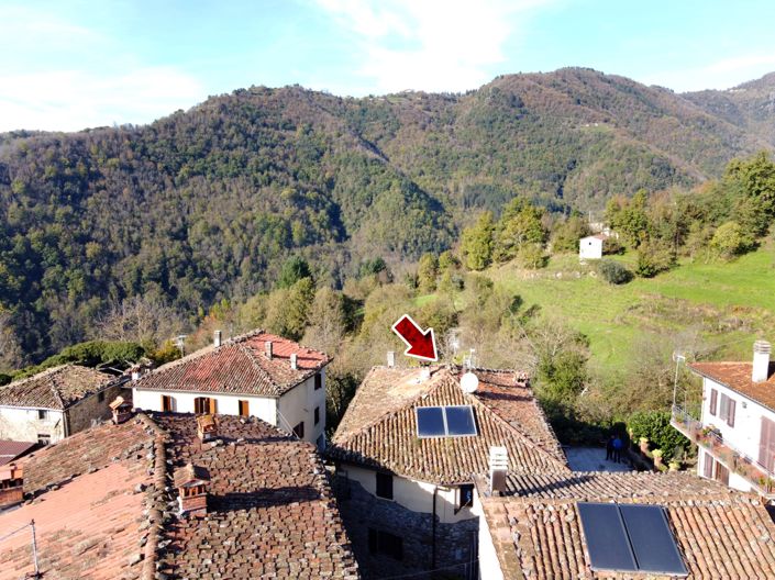 Image No.2-Maison de 2 chambres à vendre à Fosciandora