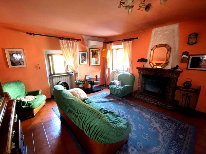 Image No.5-Maison de 2 chambres à vendre à Fosciandora