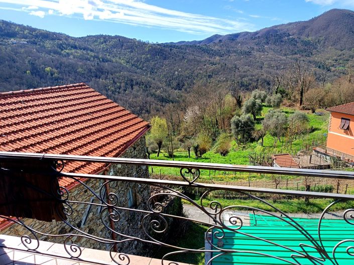 Image No.11-2 Bed House for sale