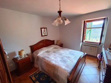 vendita-casa-di-paese-massa-carrara-rif-zbl-1