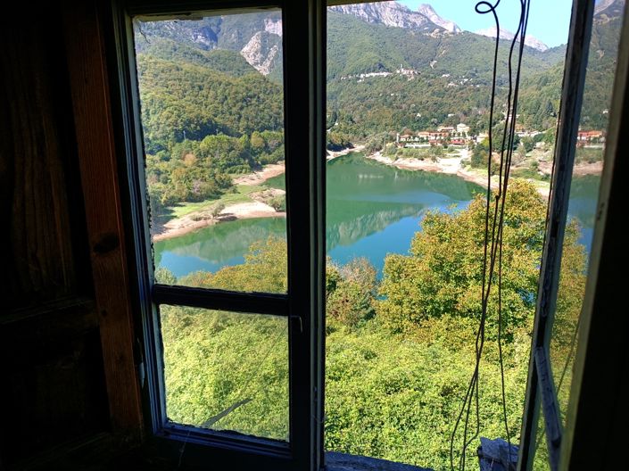 Image No.26-4 Bed House for sale