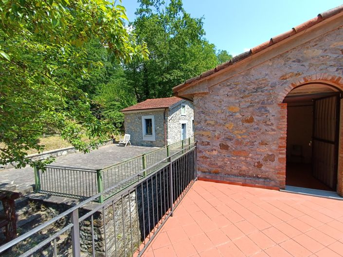 Image No.17-Maison de campagne de 6 chambres à vendre à Villafranca in Lunigiana
