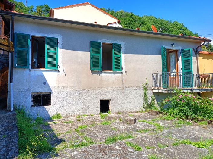 Image No.4-2 Bed House for sale