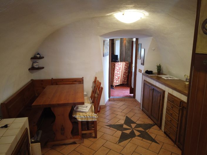 Image No.12-1 Bed House for sale