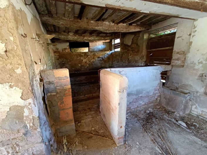 Image No.16-18 Bed Country House for sale