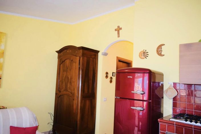 Image No.11-2 Bed Apartment for sale