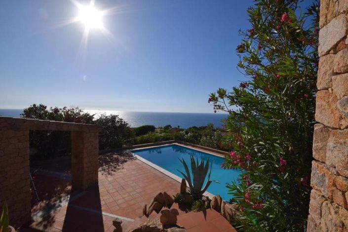 Image No.17-4 Bed House for sale