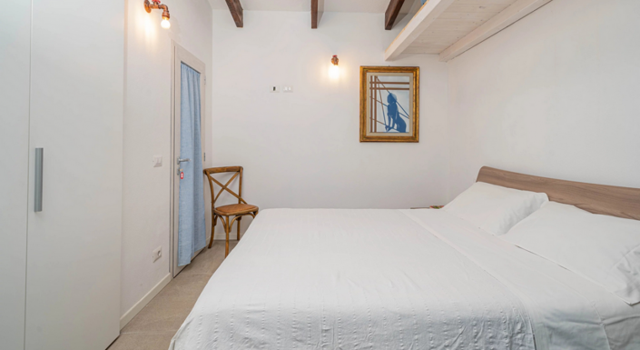 Image No.19-5 Bed House for sale