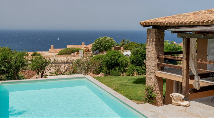 Image No.3-5 Bed House for sale