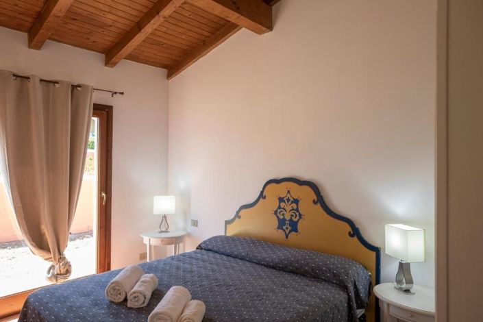 Image No.20-3 Bed House for sale