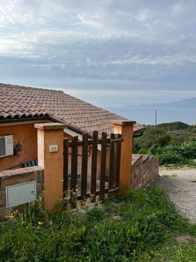 Image No.3-Maison de 3 chambres à vendre à Tresnuraghes