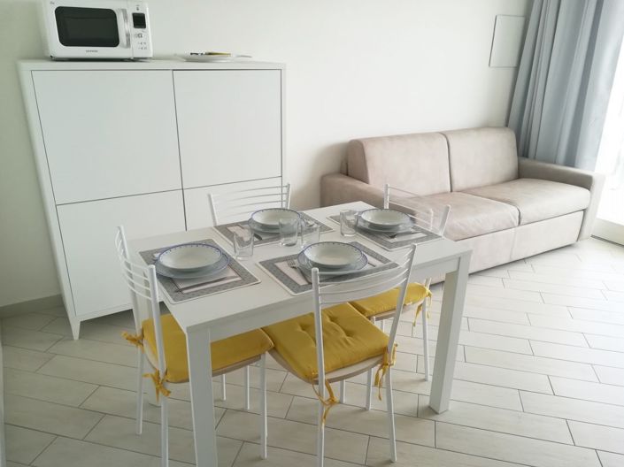 Image No.21-1 Bed Apartment for sale