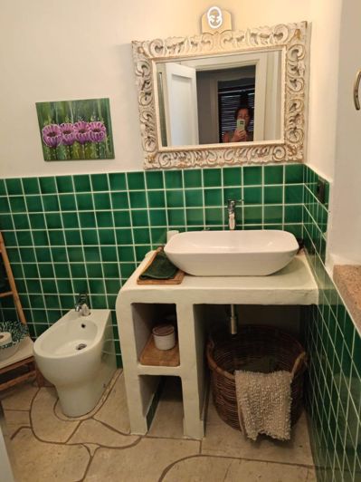 Image No.17-3 Bed House for sale