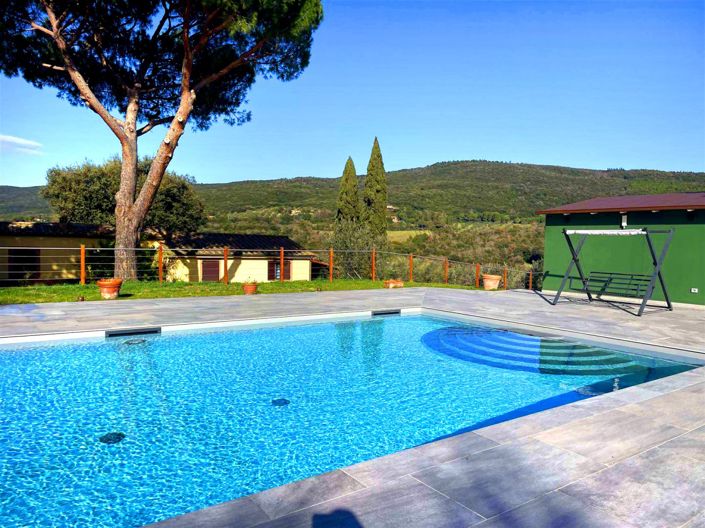 Image No.7-10 Bed House for sale