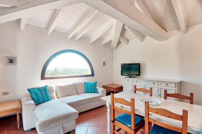 Image No.9-4 Bed House for sale