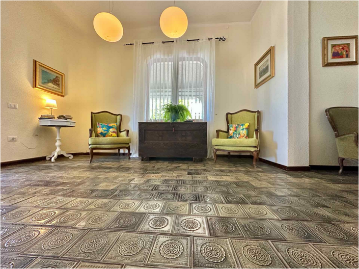 Image No.23-Maison de 4 chambres à vendre à Nuoro