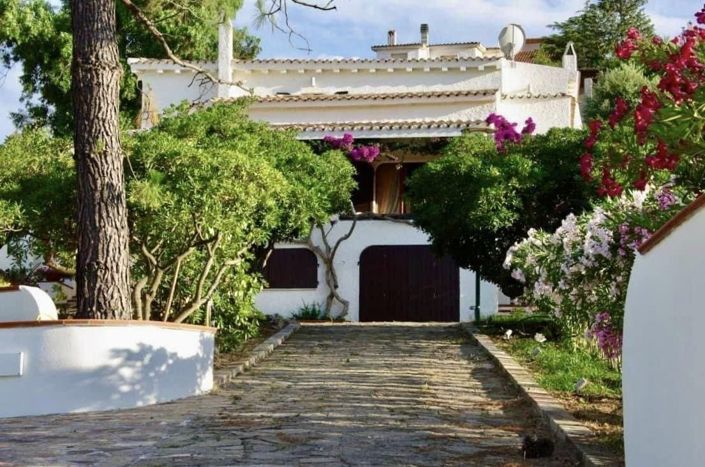 Image No.6-Maison de 4 chambres à vendre à Nuoro