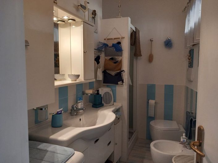 Image No.21-1 Bed Apartment for sale