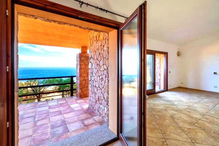 Image No.1-3 Bed House for sale