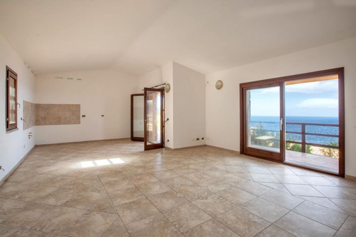 Image No.30-3 Bed House for sale