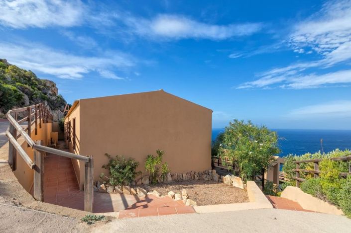 Image No.7-3 Bed House for sale