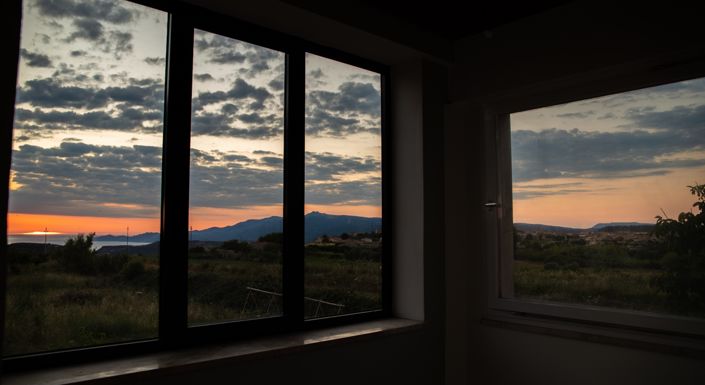 Image No.17-5 Bed House for sale