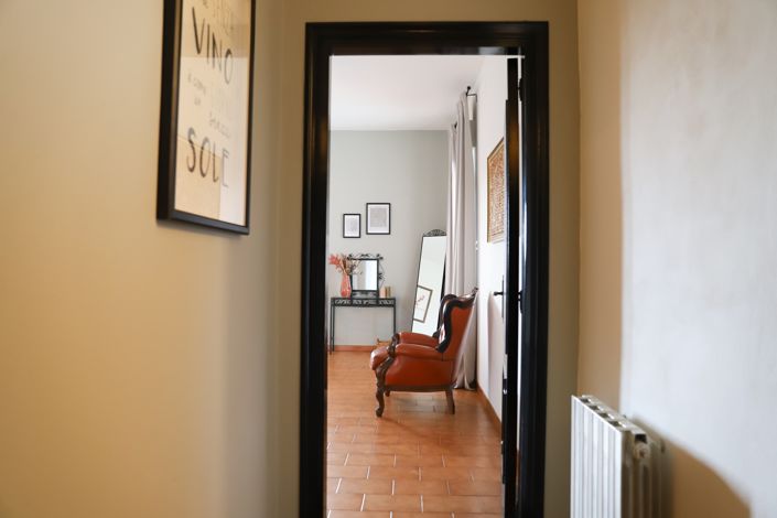 Image No.26-5 Bed House for sale