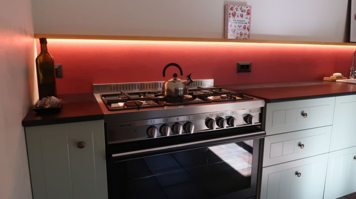 Image No.9-5 Bed House for sale