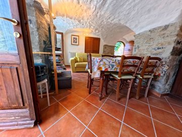 vendita-casa-di-paese-massa-carrara-rif-bcn-1