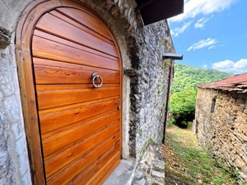 vendita-casa-di-paese-massa-carrara-rif-bcn-1