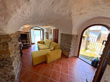 vendita-casa-di-paese-massa-carrara-rif-bcn-1