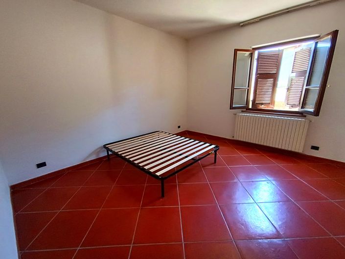 Image No.28-Maison de 4 chambres à vendre à Minucciano