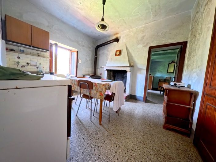 Image No.11-4 Bed Country House for sale