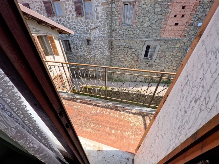 Image No.20-Maison de campagne de 4 chambres à vendre à Minucciano