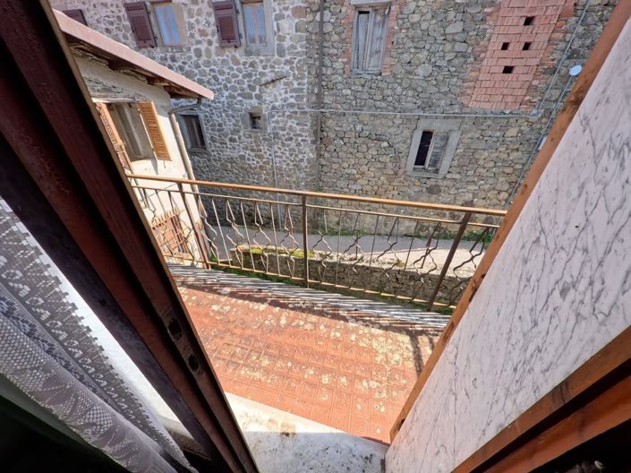 Image No.21-4 Bed Country House for sale