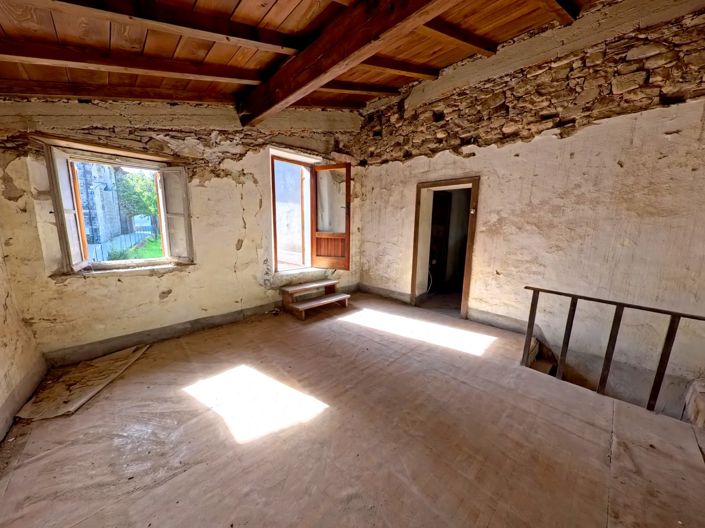 Image No.22-Maison de campagne de 4 chambres à vendre à Minucciano