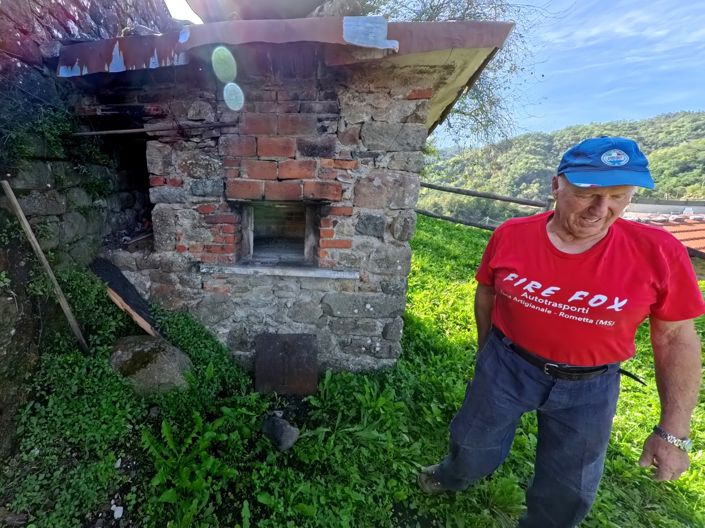 Image No.6-Maison de campagne de 4 chambres à vendre à Minucciano