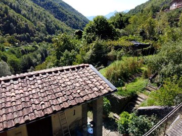 1 - Lucca, House