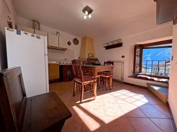 vendita-casa-di-paese-lucca-rif-vgl-1963-la-c