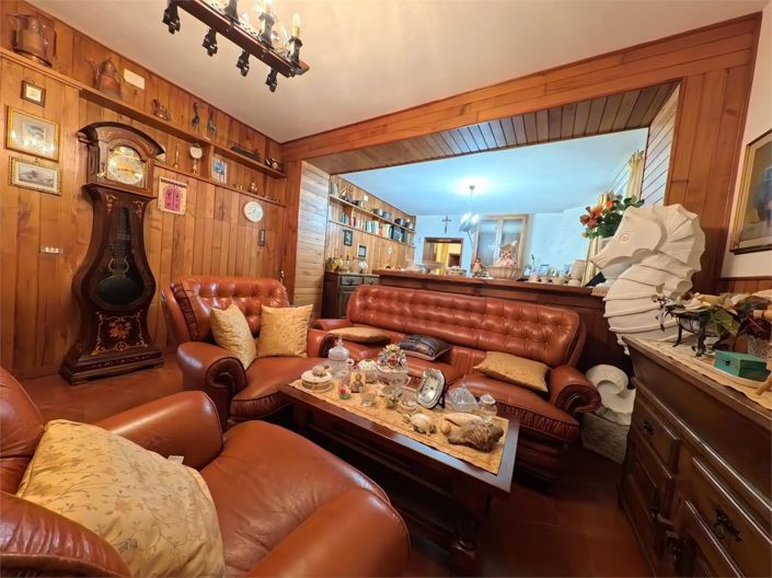 Image No.11-4 Bed House for sale