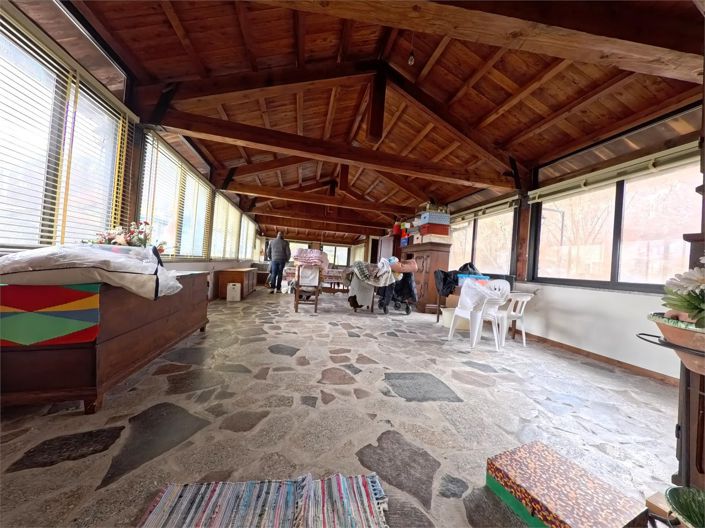 Image No.26-4 Bed House for sale